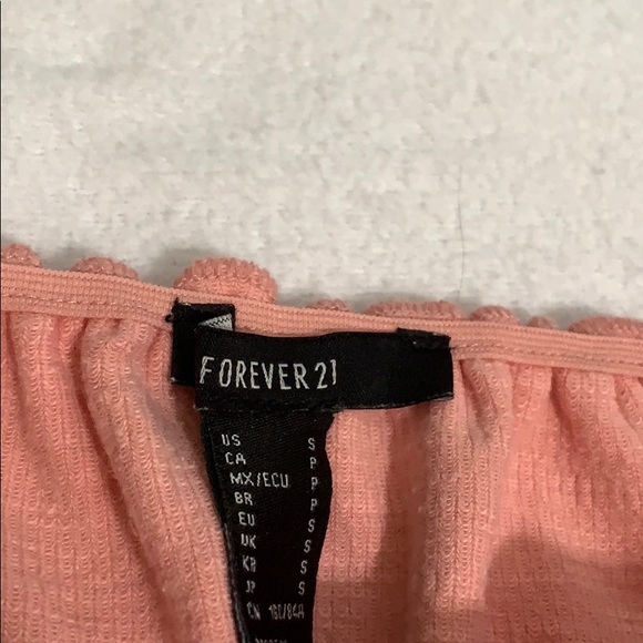 NWOT Forever 21 off the shoulder crop top - Picture 3 of 3